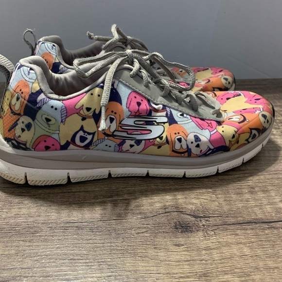 Skechers Relaxed Fit Air-Cooled Work Slip Resistant Dog Print Sneaker - Picture 1 of 10